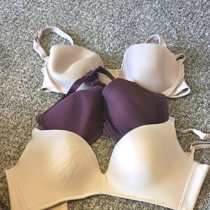 3 Bras 38DD